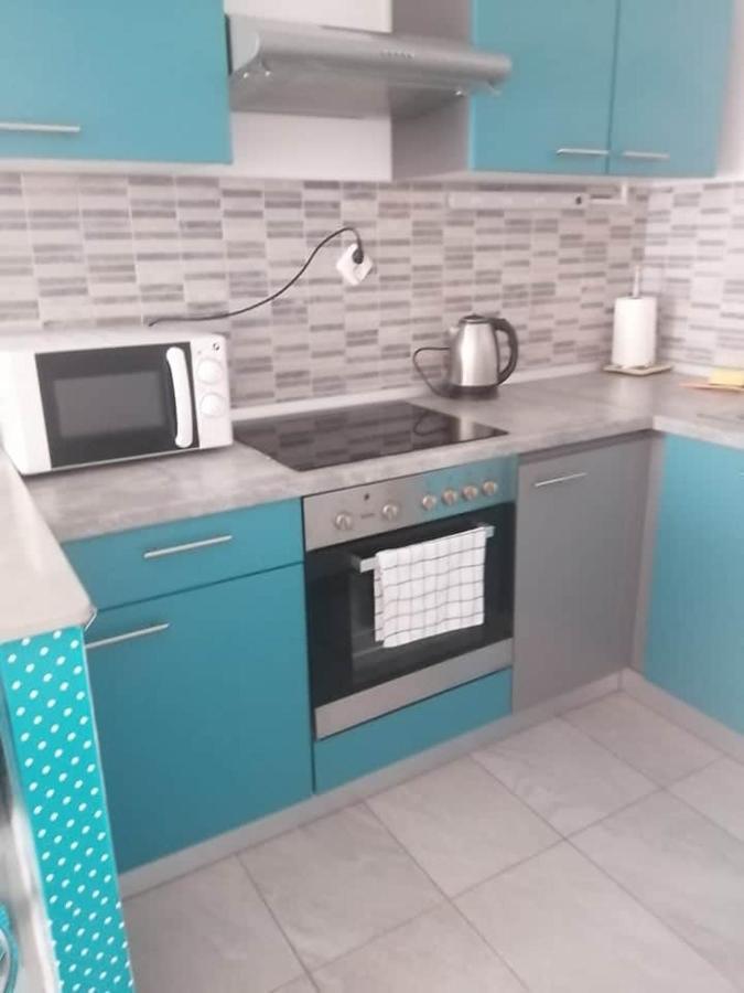 شقة Apartman Dora باغ المظهر الخارجي الصورة